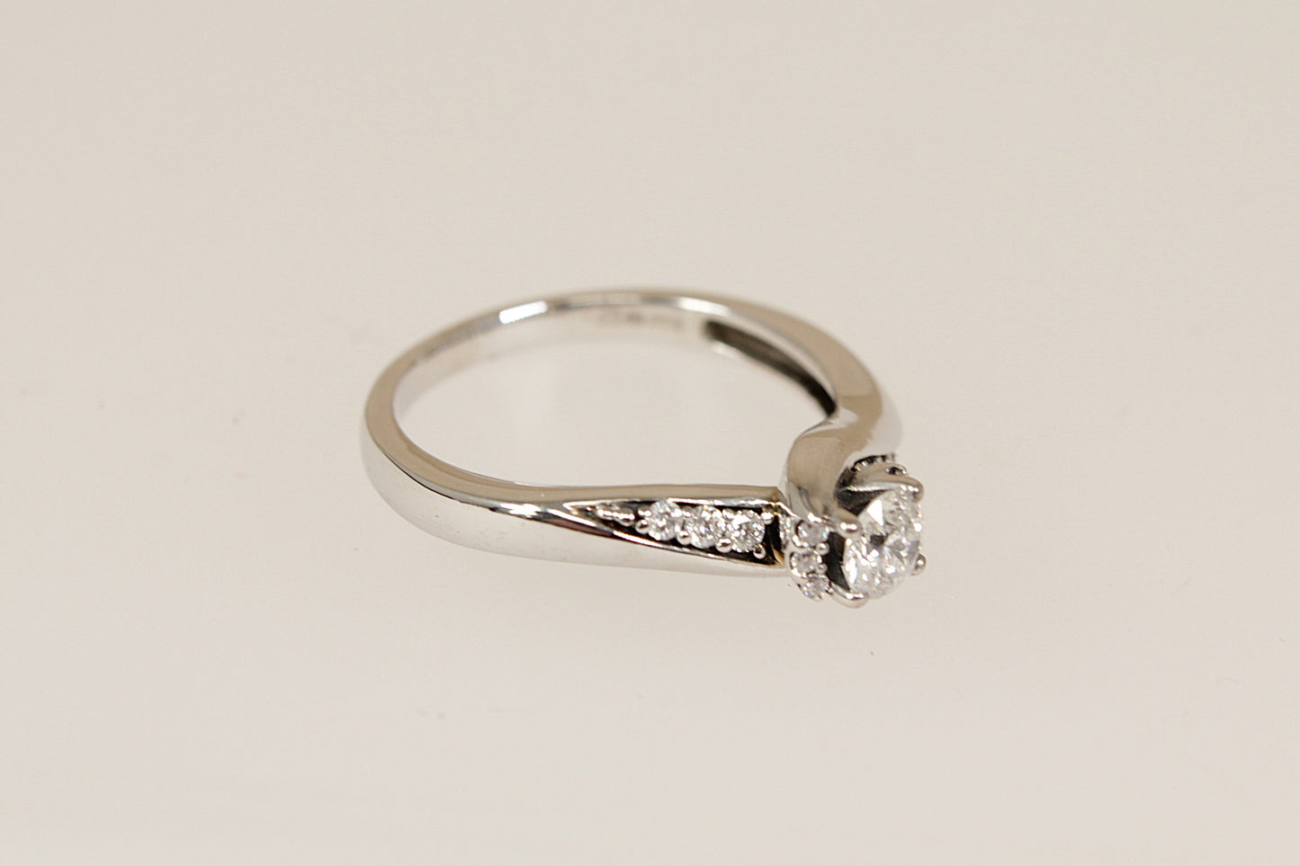 9ct White Gold Diamond Solitaire Ring