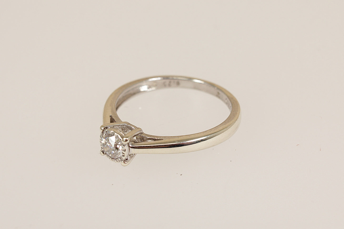 9ct White Gold Diamond Solitaire Ring