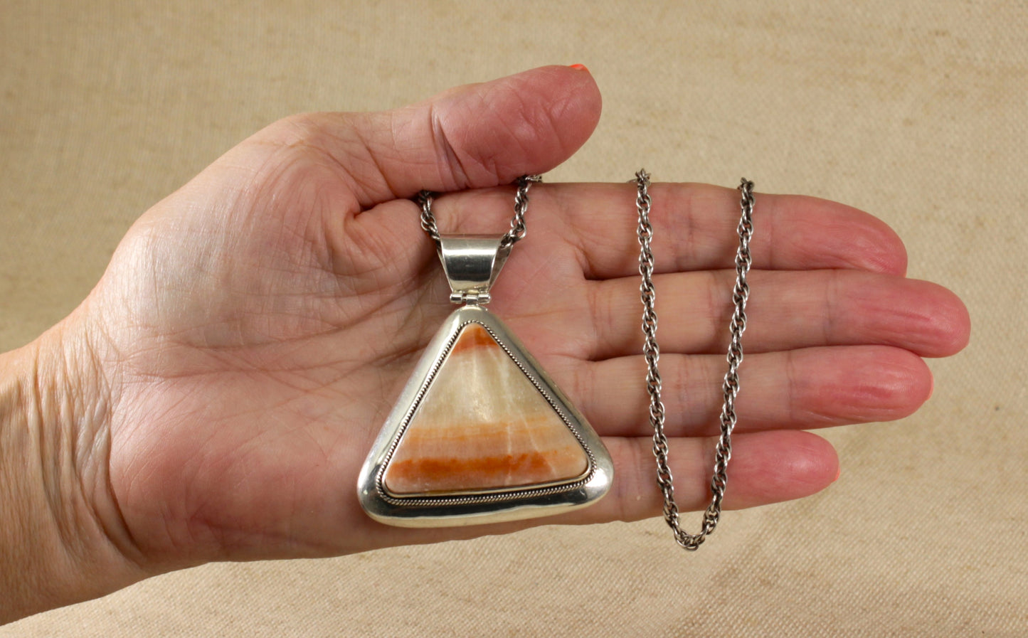 Silver Agate Designer Pendant Necklace