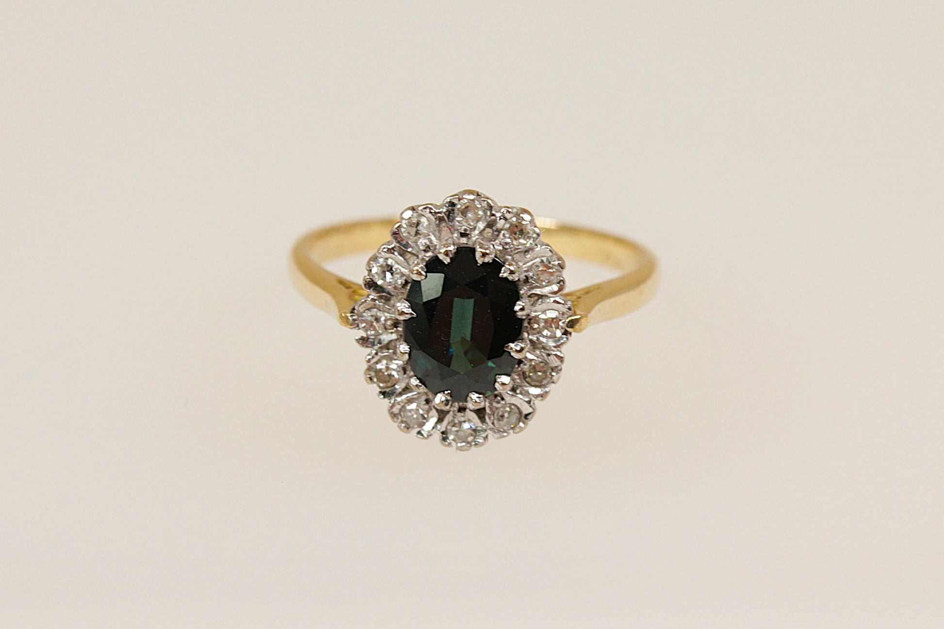 18ct sapphire and diamond diana ring