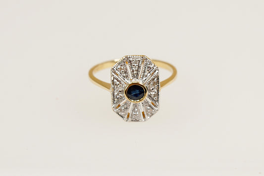 18ct art deco yellow and white gold sapphire and diamond ring.