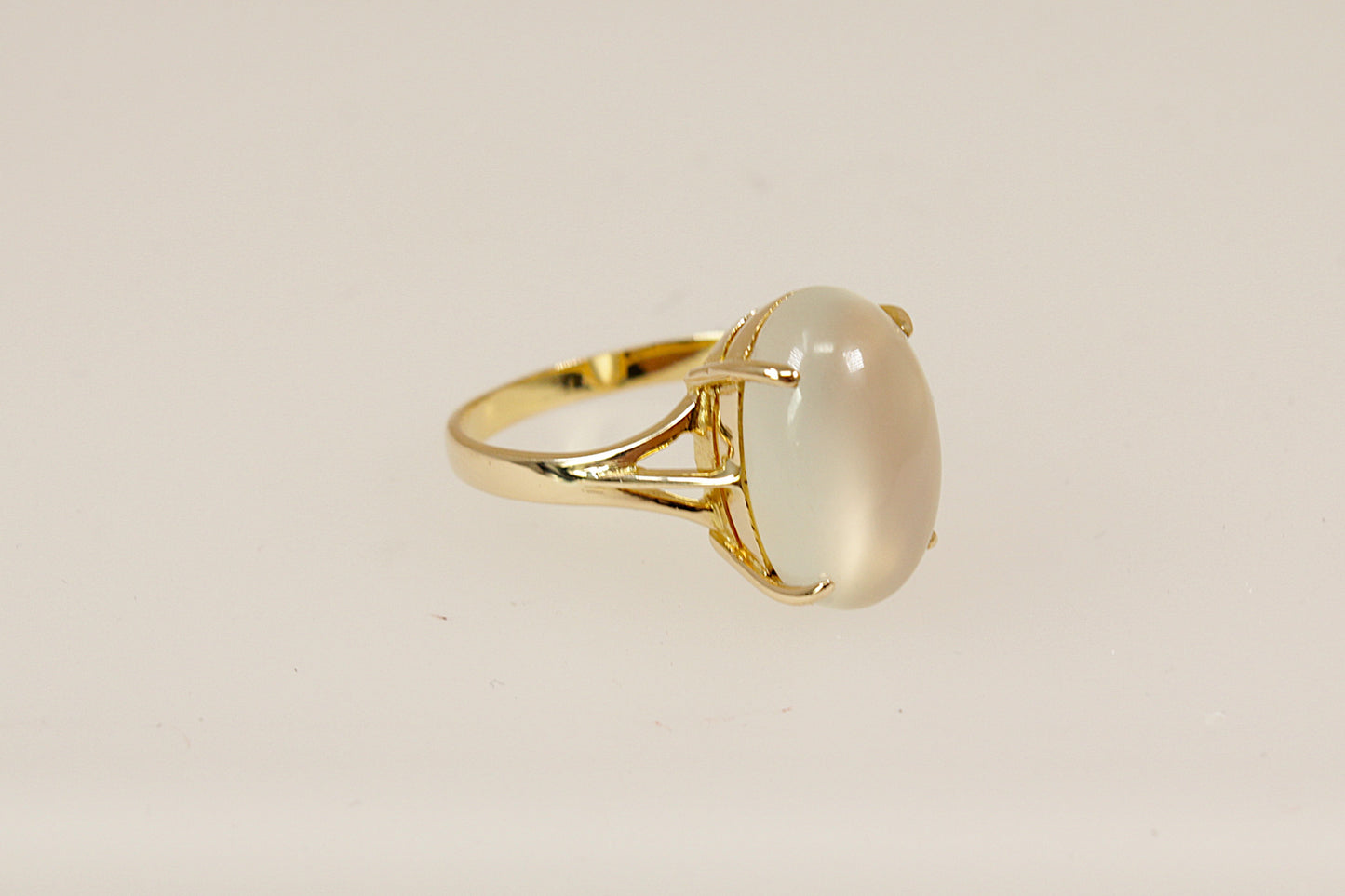 Gold Solitaire Rings