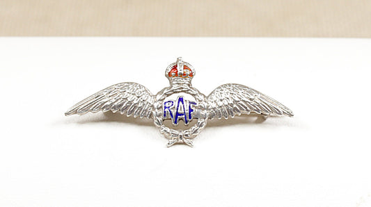 This is a fine example of a Silver RAF sweetheart brooch from the WW2 period and possibly from the late WW1 period.&nbsp; The blue wings enamel and the Kings crown red enamel work is in immaculate condition.
On the reverse it is stamped TLM and Sterling. TLM is the makers mark for Thomas Lyster Mott who is a renowned silversmith for the period of the two World Wars and earlier.
