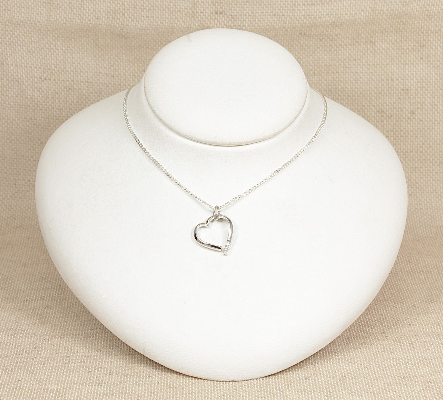 Silver Heart Pendant Necklace