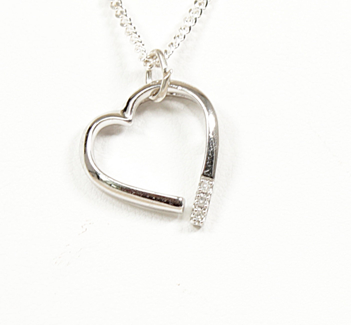 Silver Heart Pendant Necklace