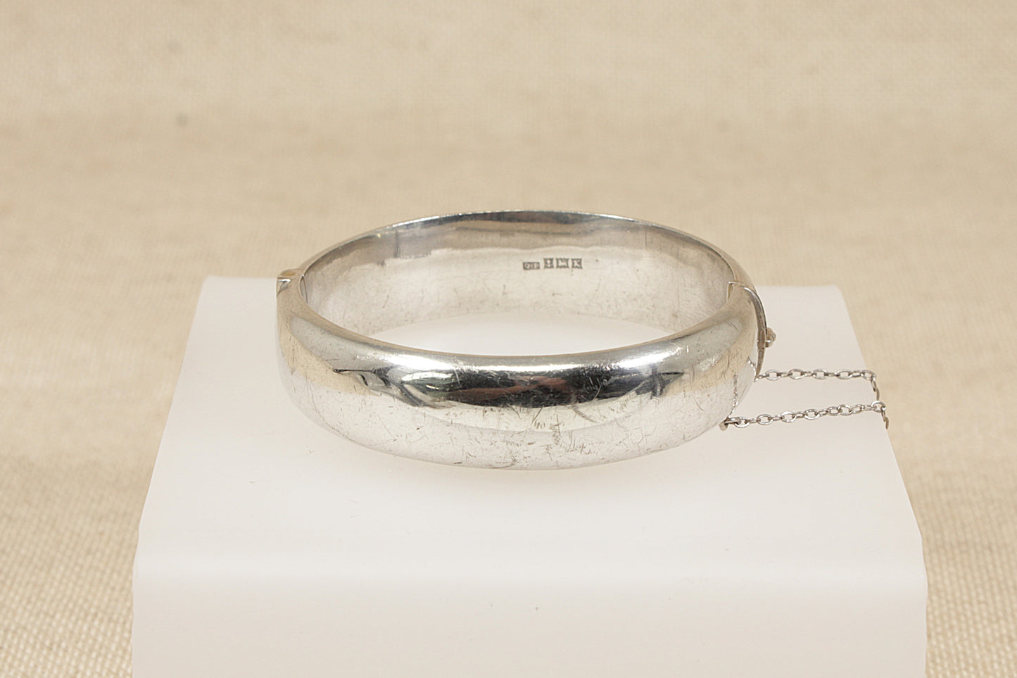 Vintage Silver Hinged Bangle
