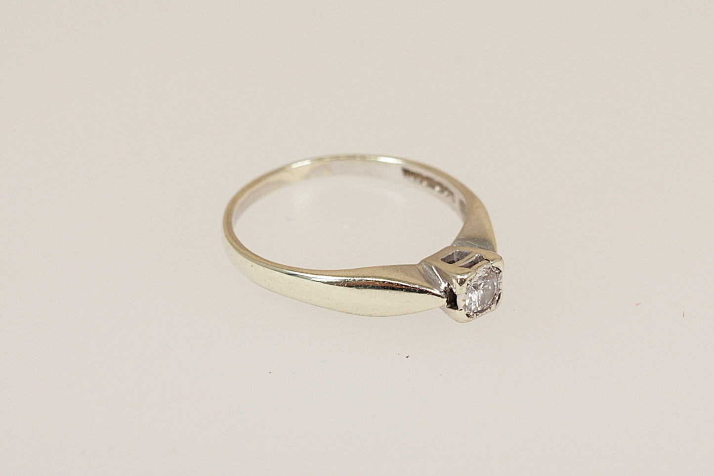 9ct White Gold Diamond Solitaire Ring