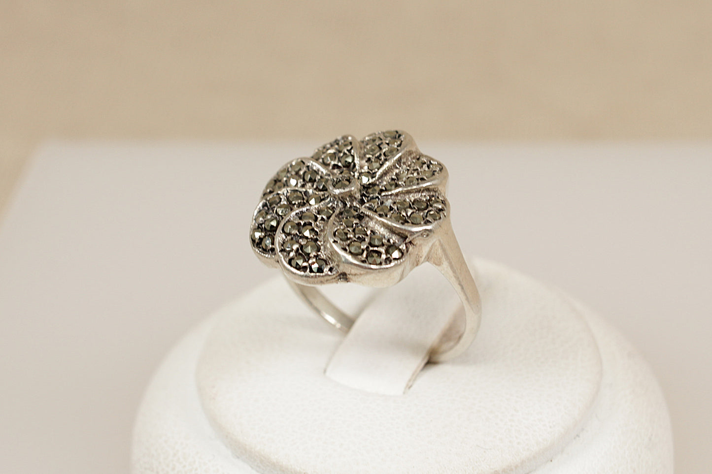 Vintage Art Deco Silver Marcasite Flower Ring
