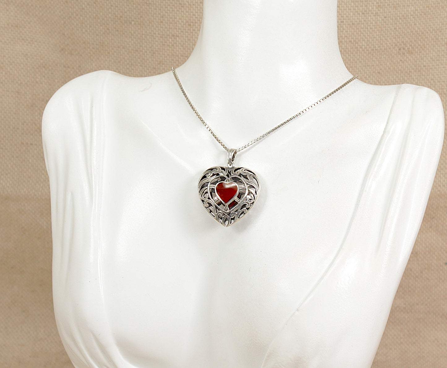 Silver Heart Pendant and Chain Necklace