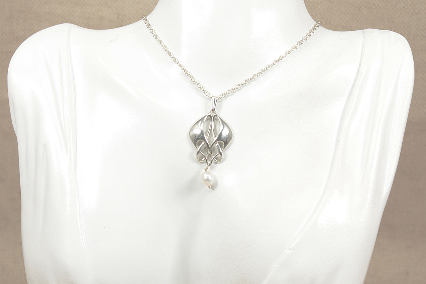 Silver Fresh Water Pearl Art Nouveau Style Pendant & Chain Necklace