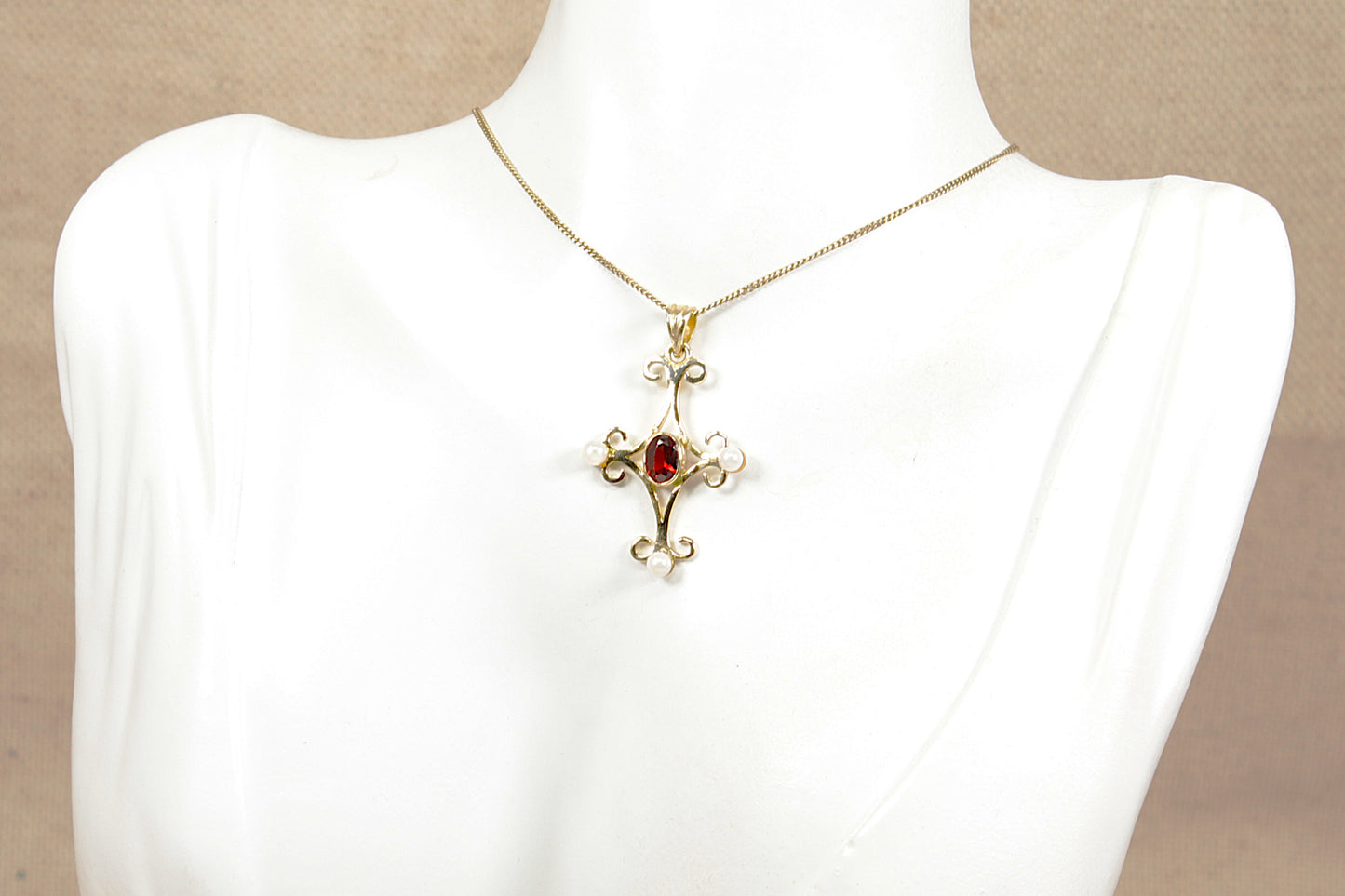 Silver Lavaliere Garnet Faux Pearl Pendant and Chain Necklace