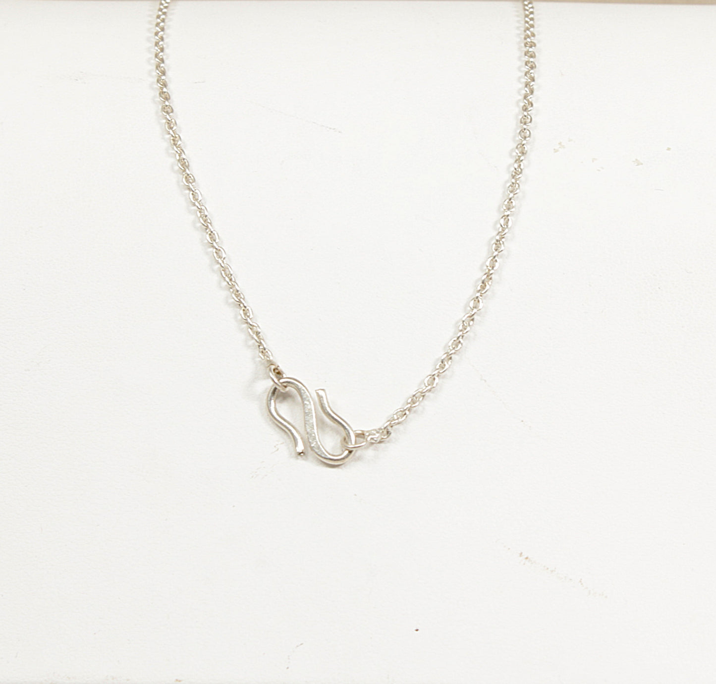 Vintage Silver and Peridot Necklet Necklace