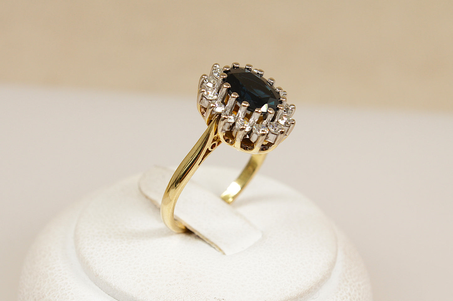 18ct Gold Sapphire and Diamond ‘Diana’ Ring
