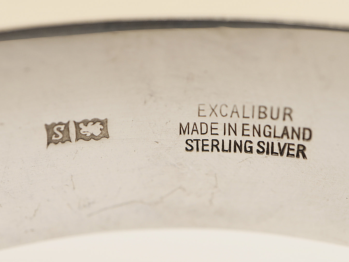 Vintage Solid Silver Hinged Bangle Bracelet