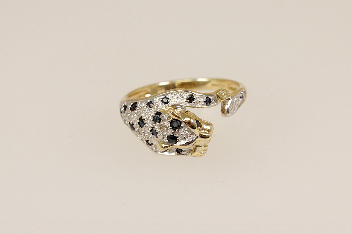 9ct Gold Sapphire and Diamond Leopard Ring