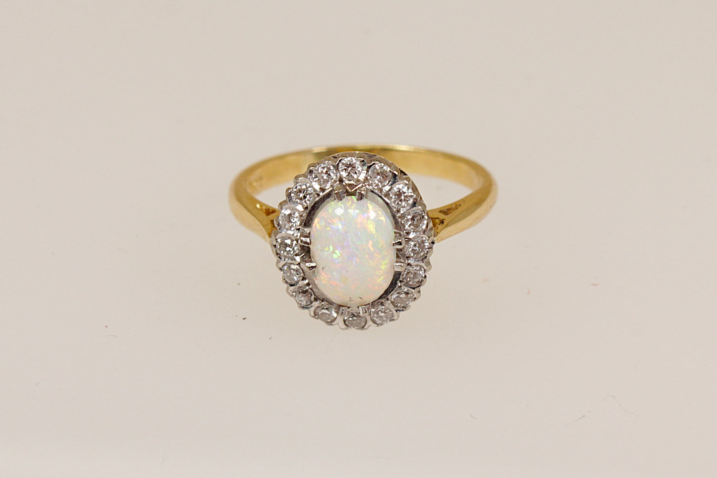 18ct Gold Fire Opal & Diamond Ring (with certificate)