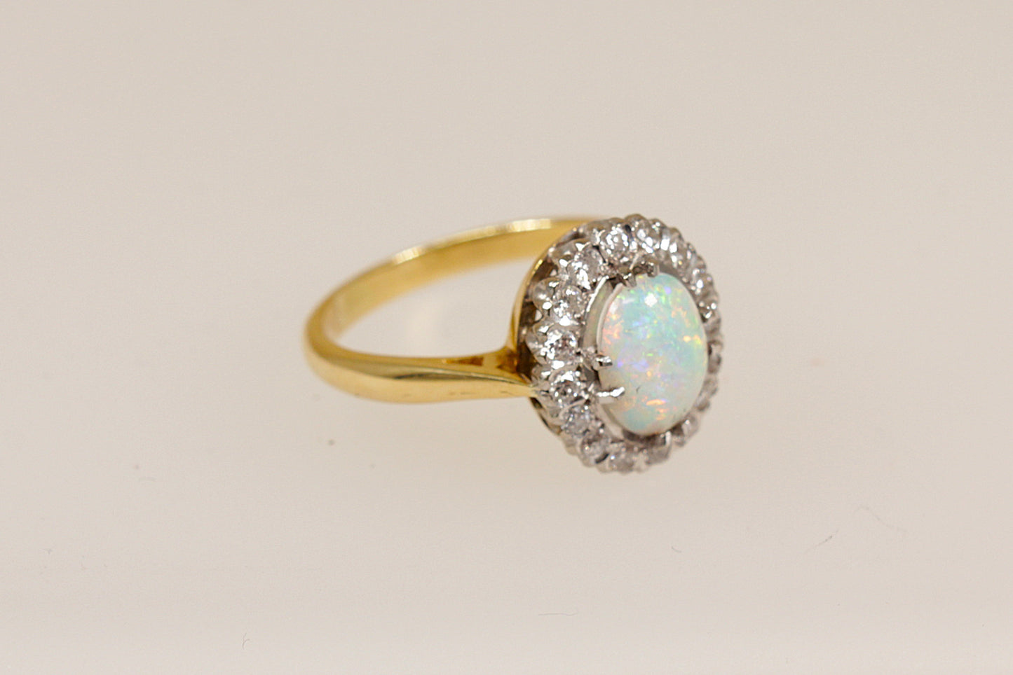 18ct Gold Fire Opal & Diamond Ring (with certificate)