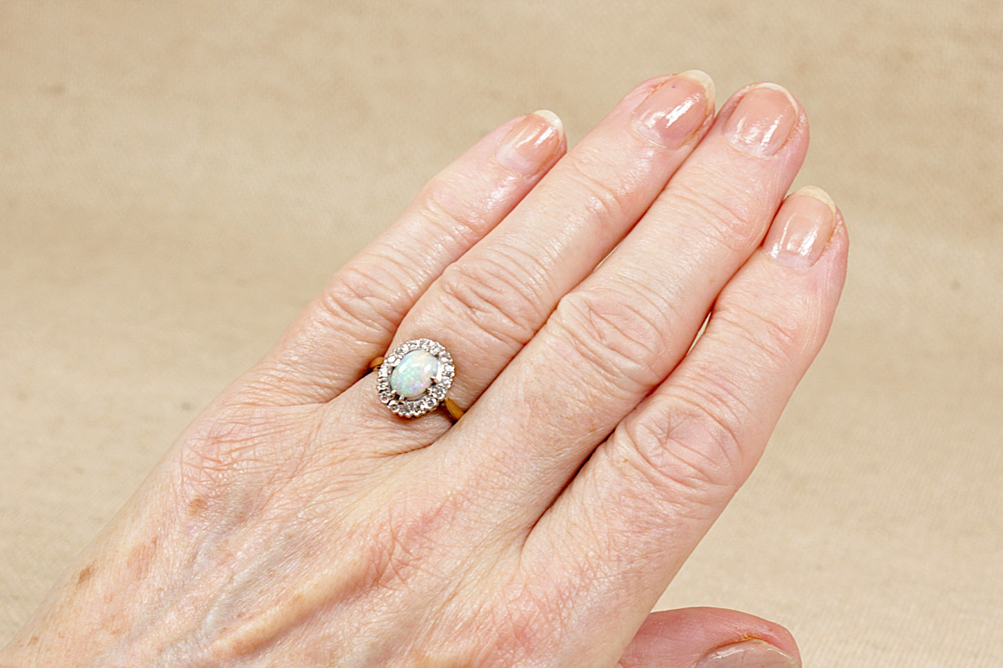 18ct Gold Fire Opal & Diamond Ring (with certificate)