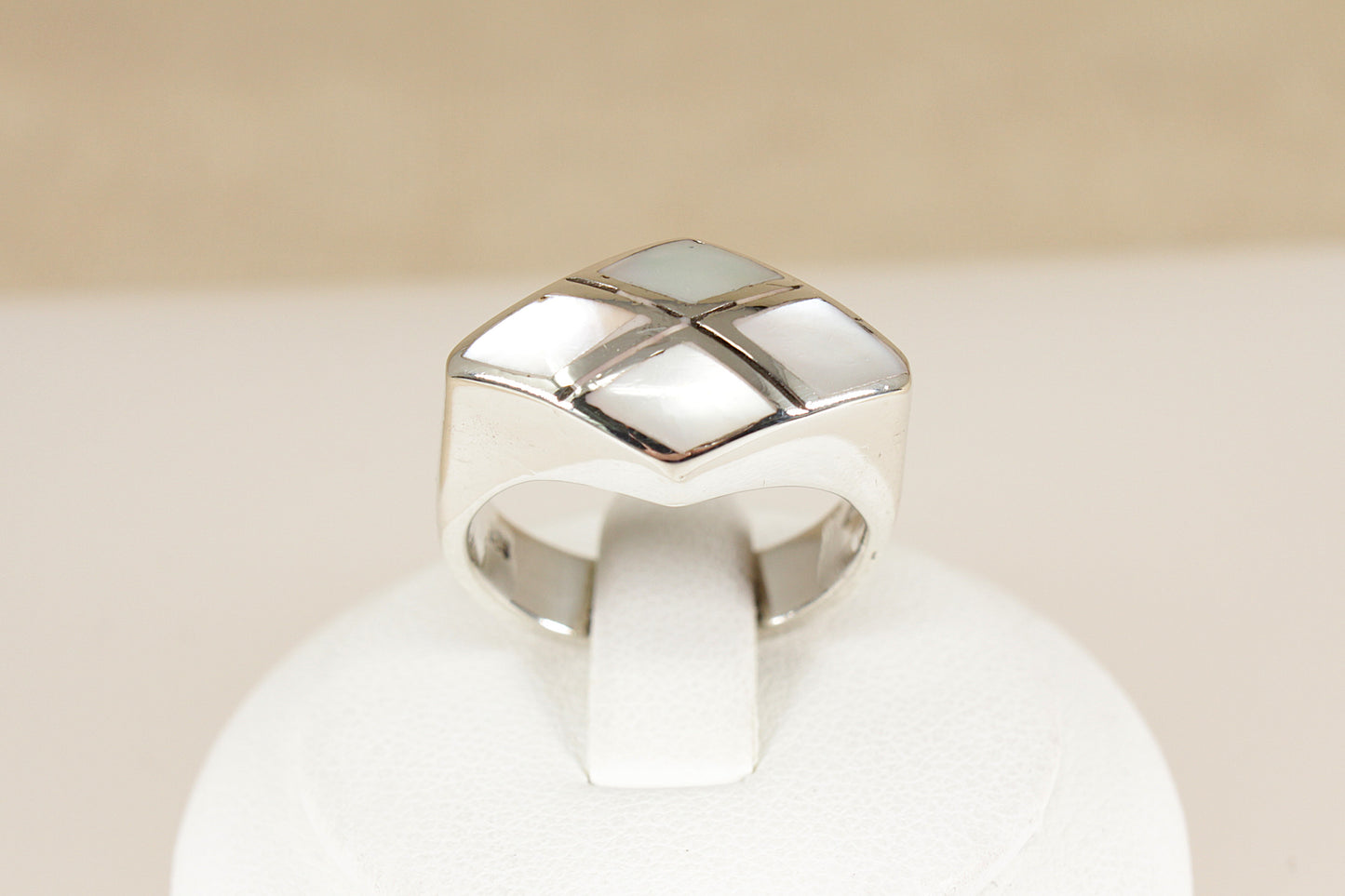 Silver Mother of Pearl Ring