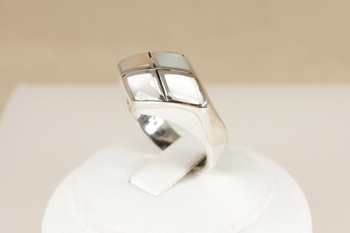 Silver Mother of Pearl Ring