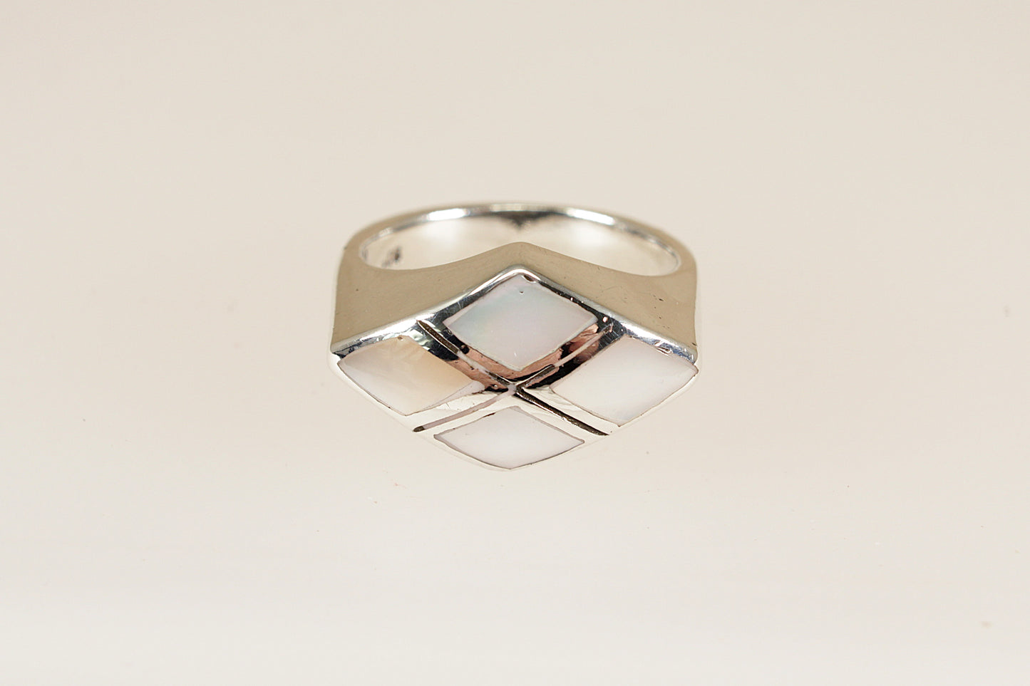 Silver Mother of Pearl Ring