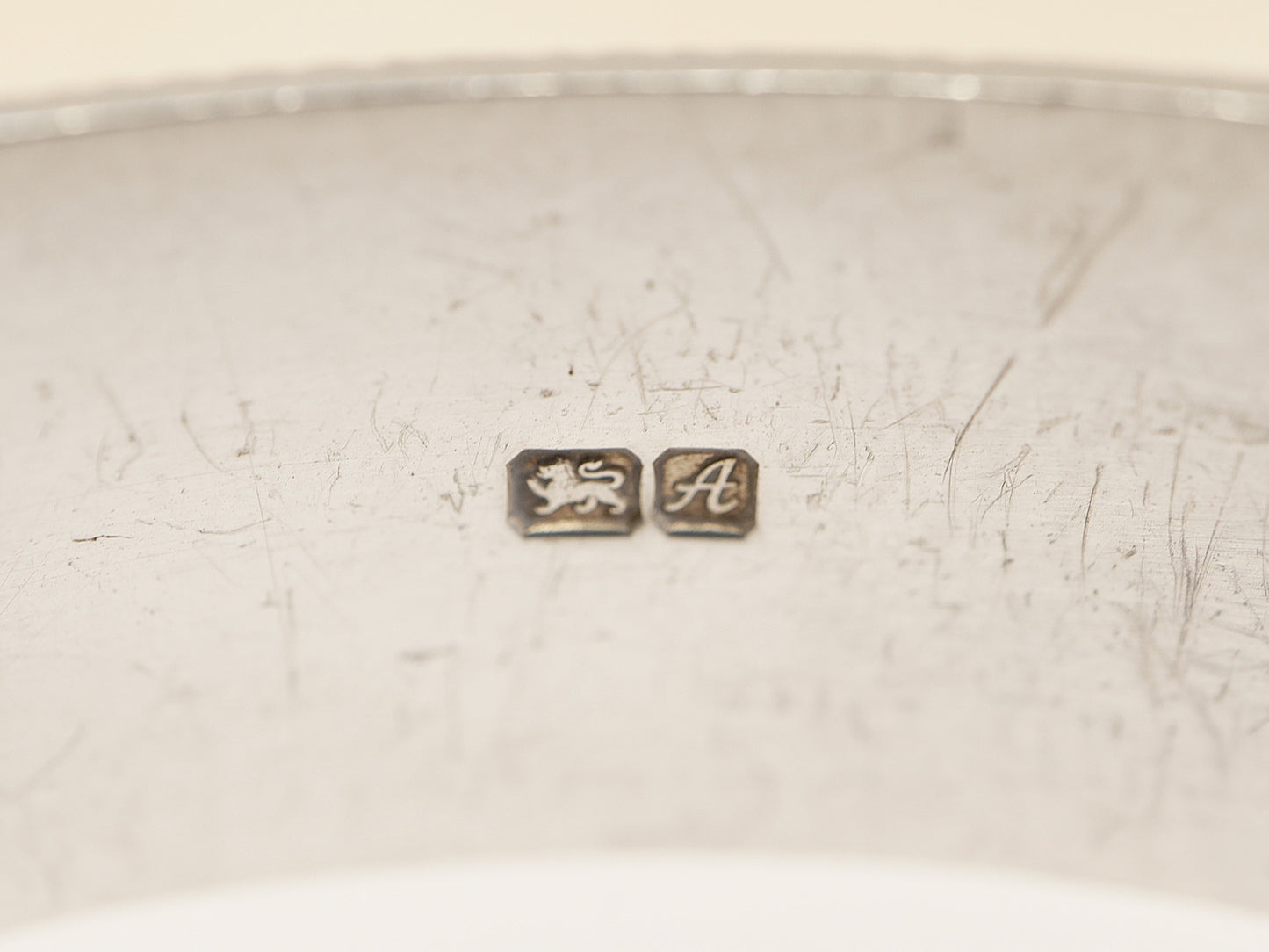 Vintage Solid Silver Hinged Bark Effect Bangle Bracelet