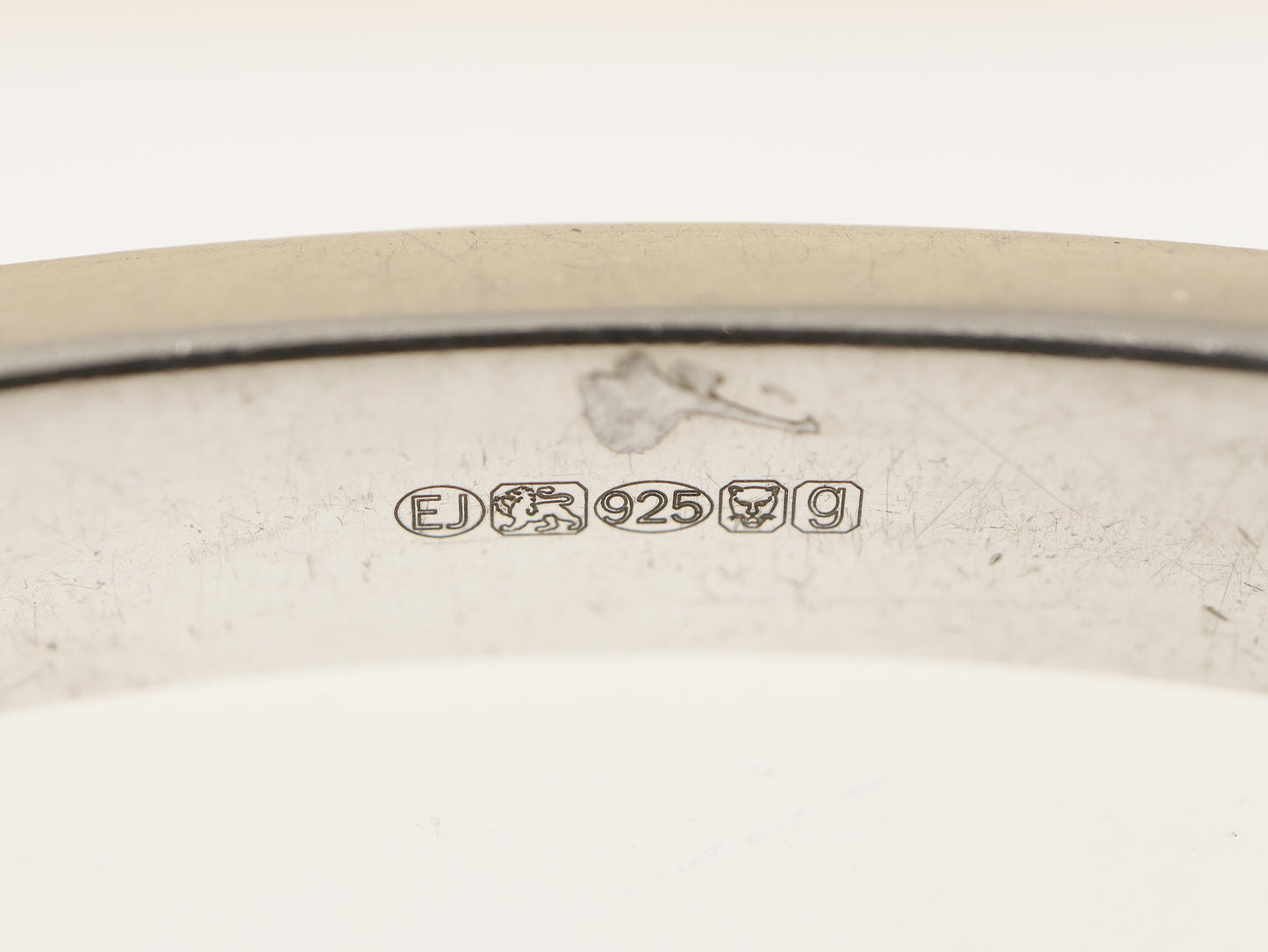 Silver & Mother of Pearl Hinged Bangle