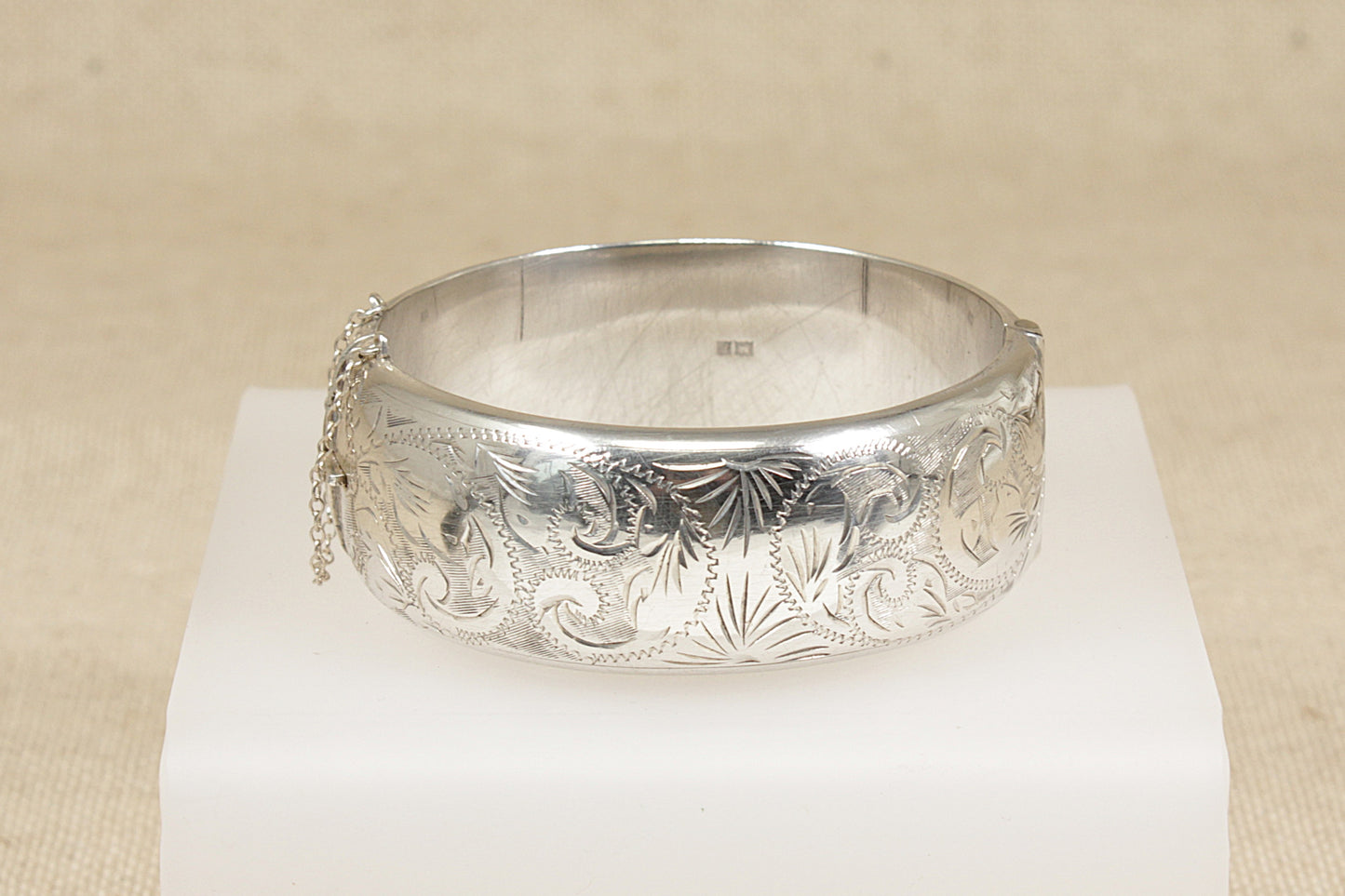 Vintage Silver Hinged Cuff Bangle