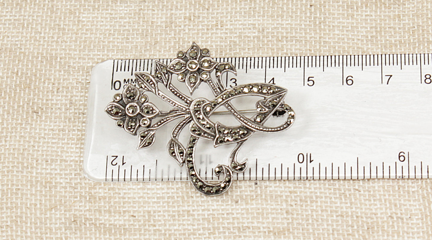 Bold Silver Marcasite ‘Whiplash’ Brooch