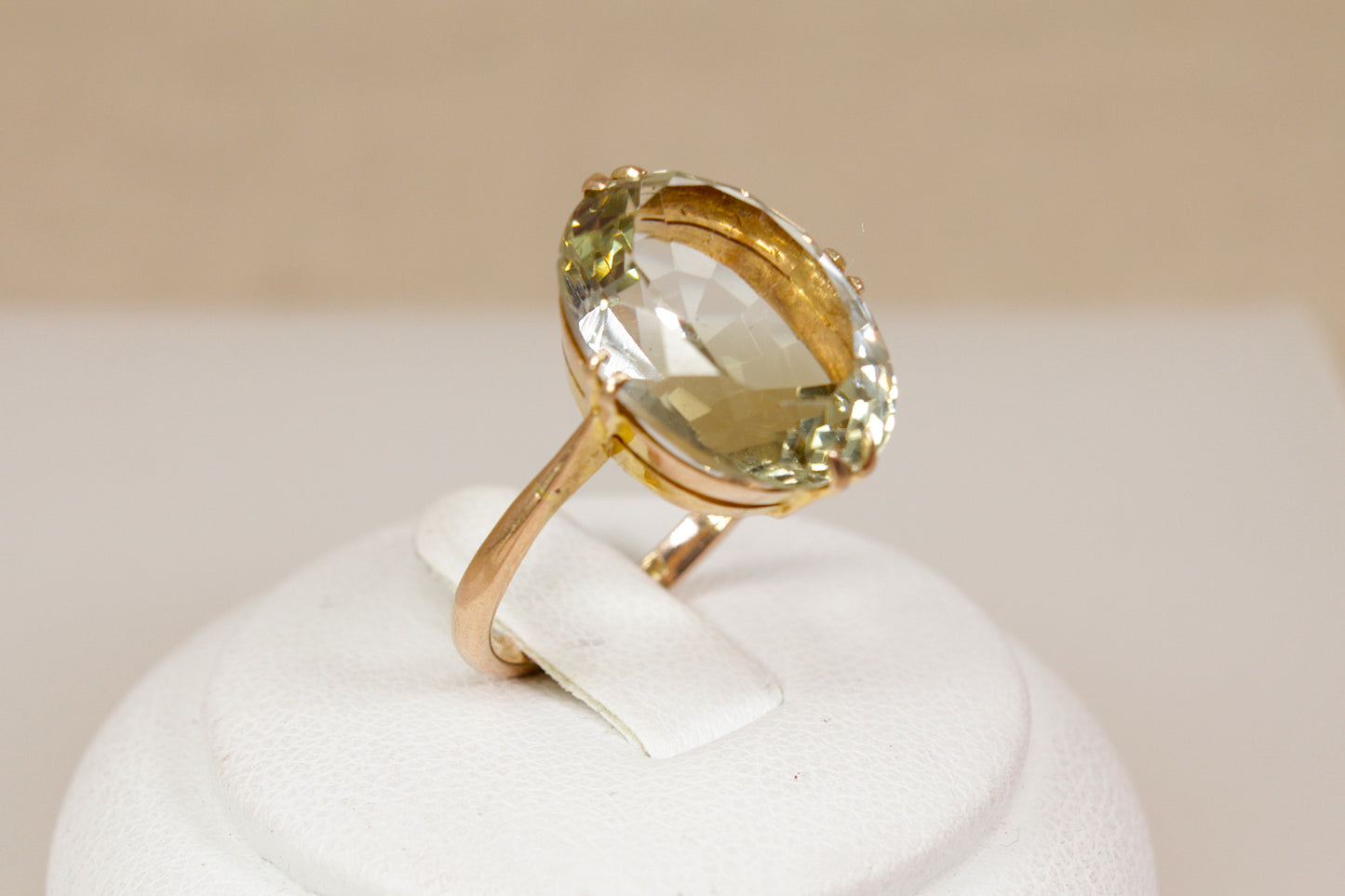 Vintage 9ct Gold Lemon Citrine Solitaire Ring