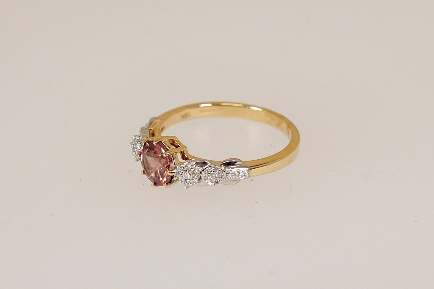 Beautiful 18ct Gold Pink Tourmaline & Diamond Ring