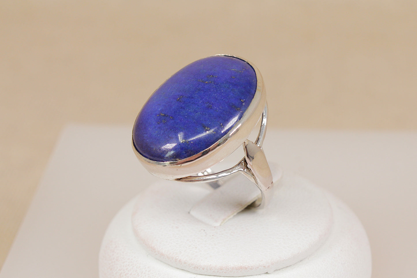 Gorgeous Vintage Sterling Silver Lapis Lazuli Designer Statement Ring