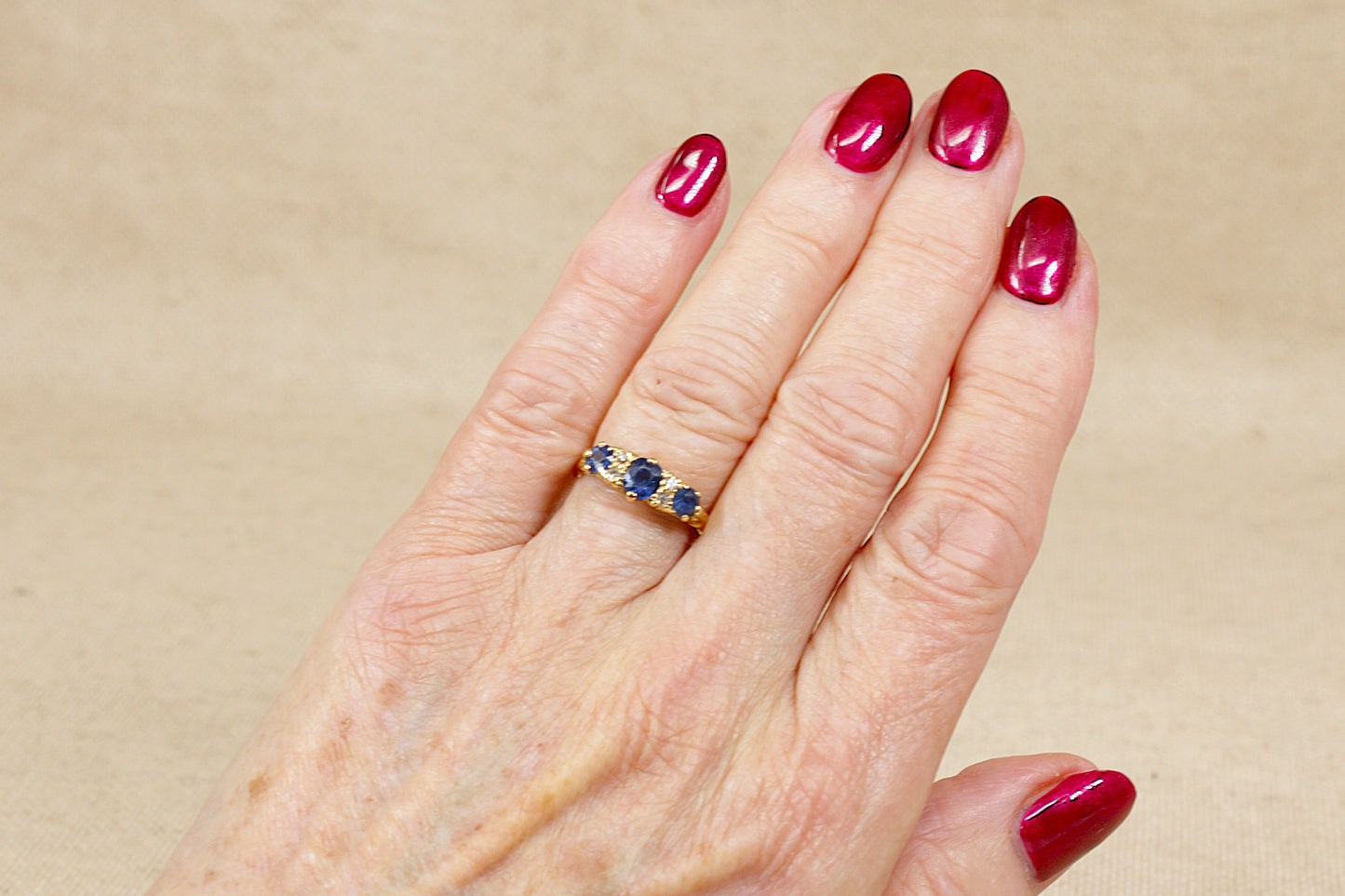 Beautiful Edwardian Style Sapphire & Diamond Ring