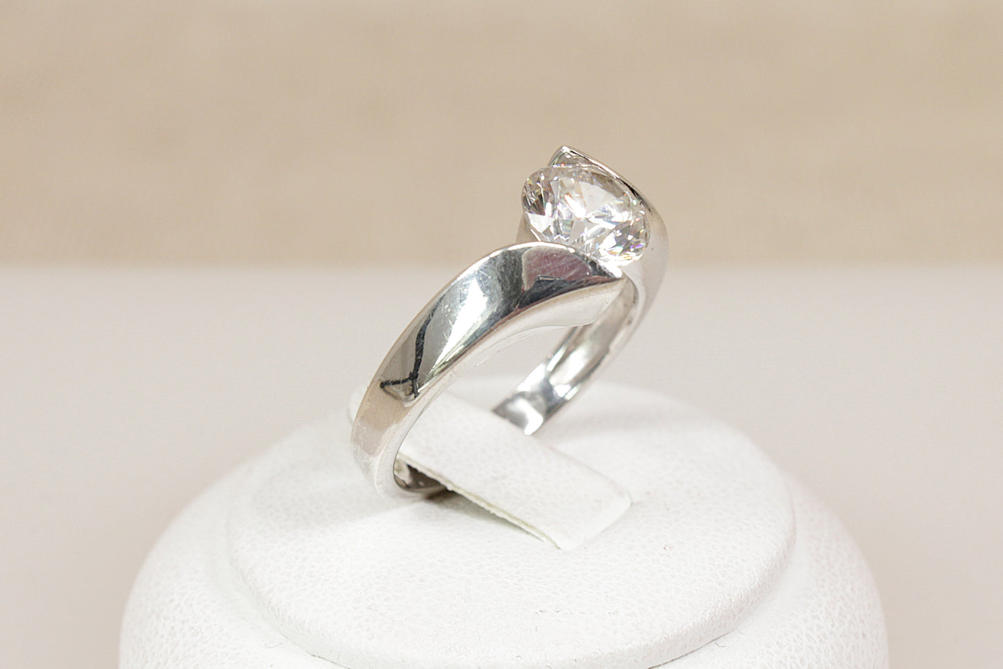 Stylish, Chunky Sterling Silver CZ Solitaire Twist Ring