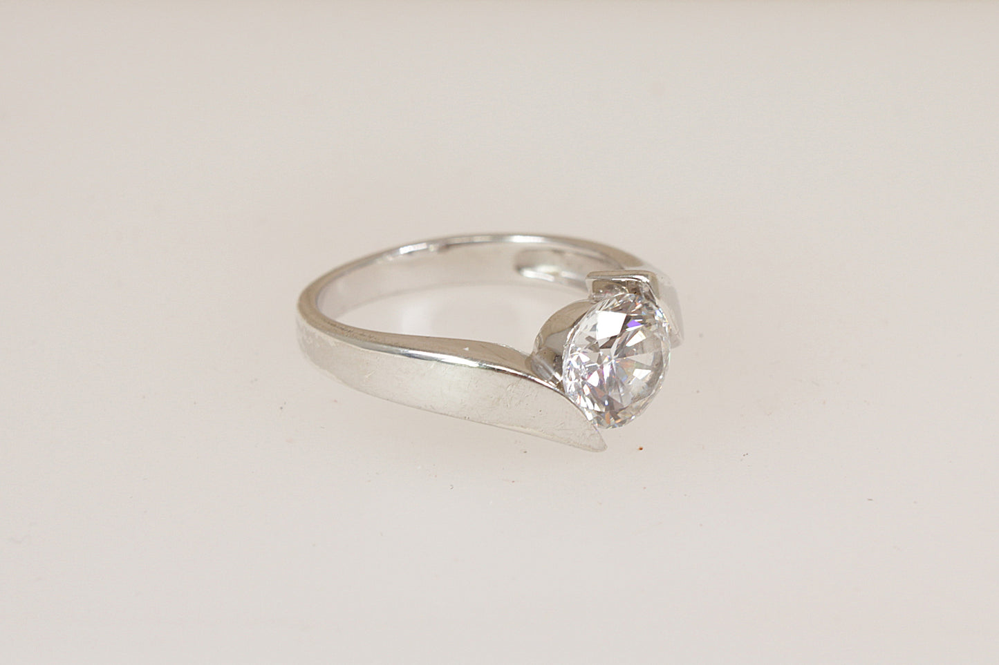 Stylish, Chunky Sterling Silver CZ Solitaire Twist Ring