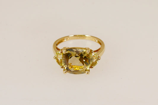 Striking 9ct Gold Lemon Citrine Statement Ring