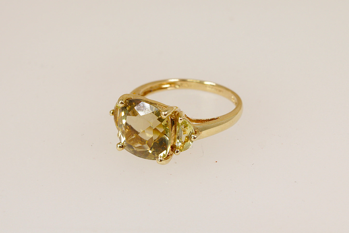 Striking 9ct Gold Honey Citrine Statement Ring