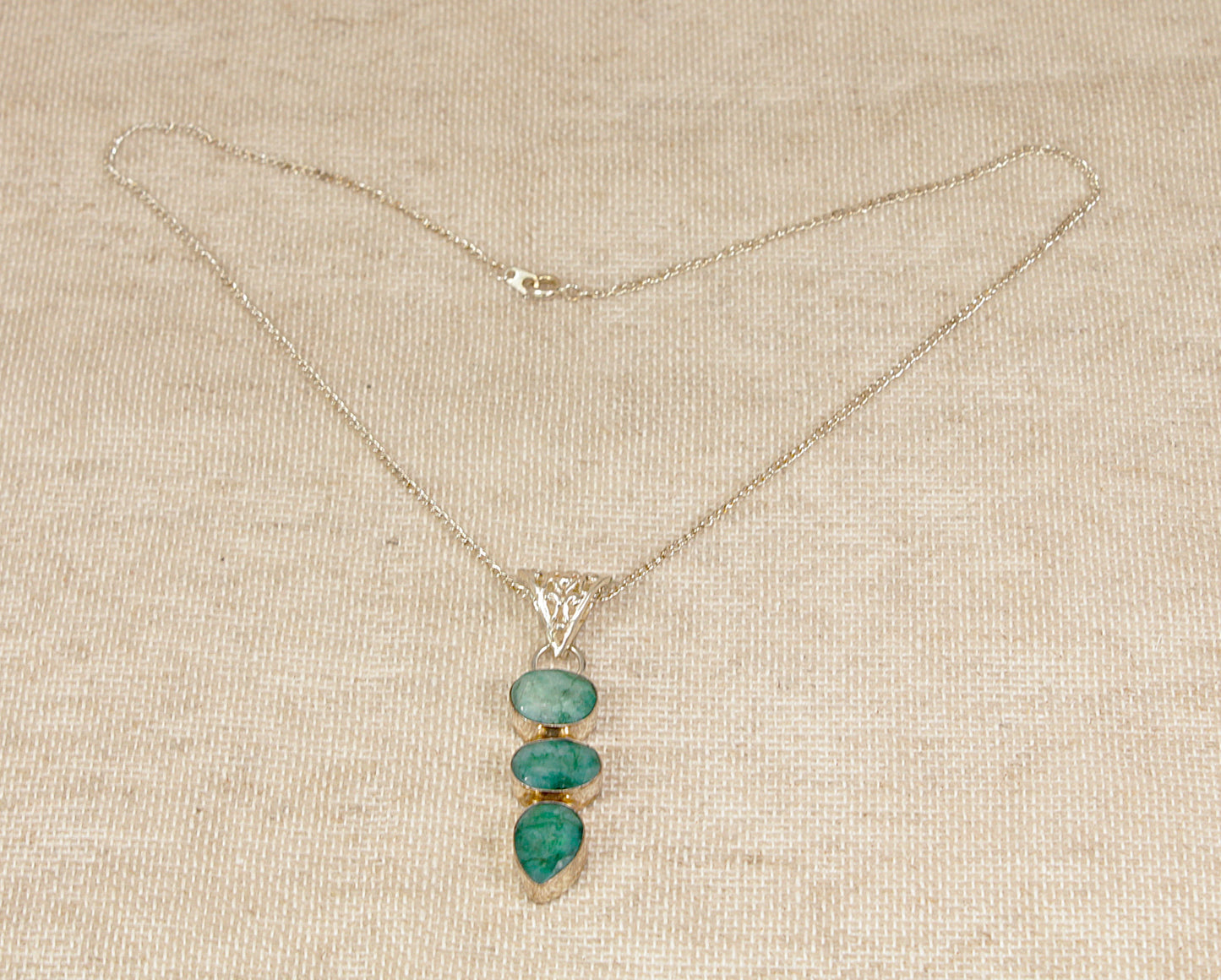 Handcrafted Sterling Silver Chrysoprase Pendant & Chain Necklace